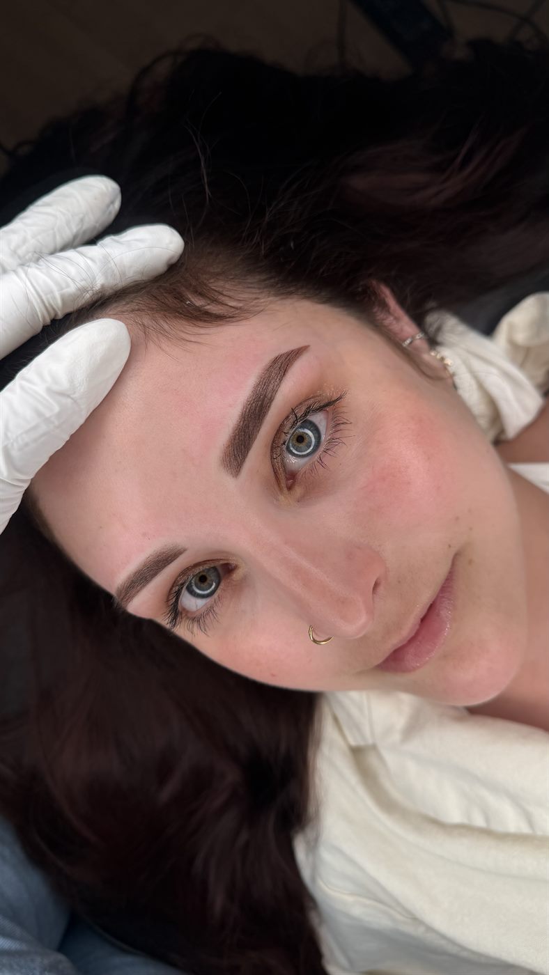 Nach Powder Brows